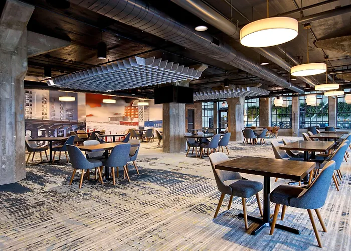 Embassy By Hilton Riverfront 4*