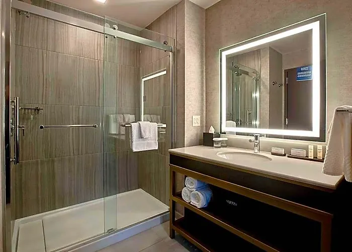 Embassy By Hilton Riverfront Hotel 4*