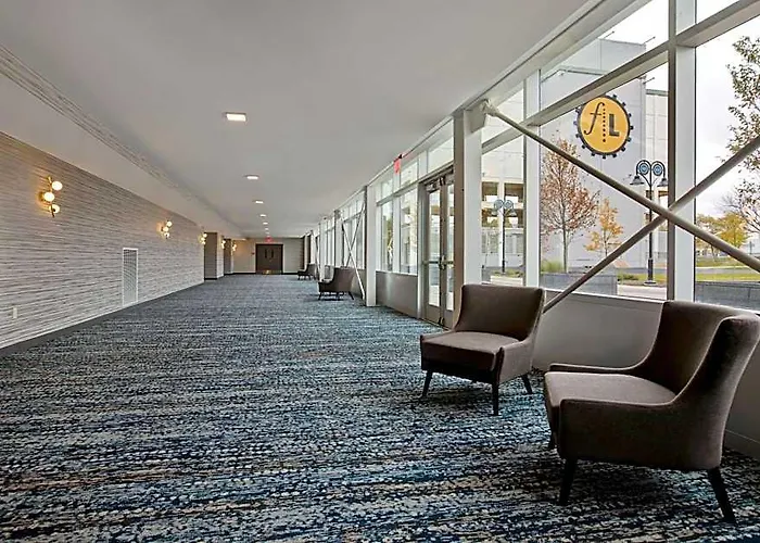 Embassy By Hilton Riverfront Rockford