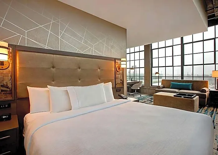 Embassy By Hilton Riverfront